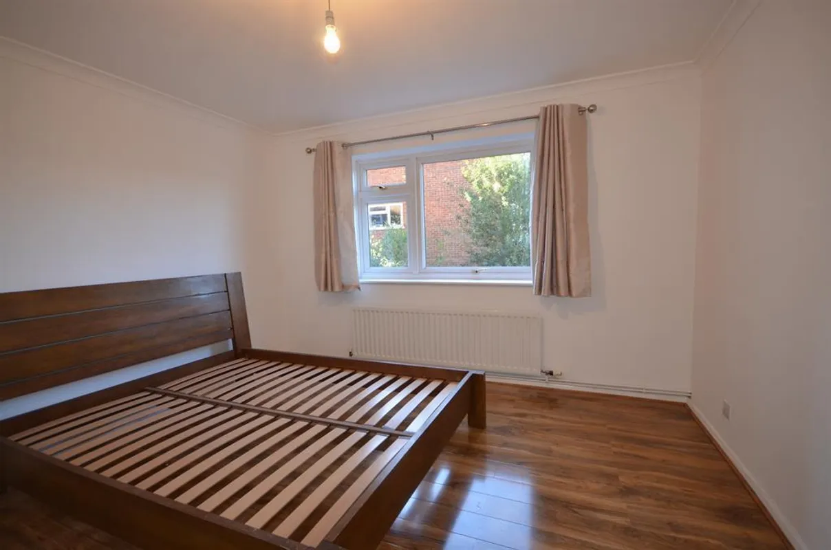 Flat South Hill Avenue in Greater London