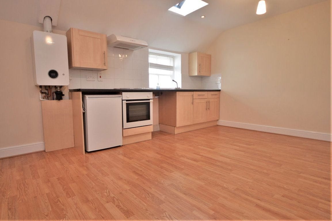 Flat Blenheim Road in St Albans