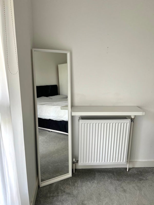 Room The Highway in Greater London