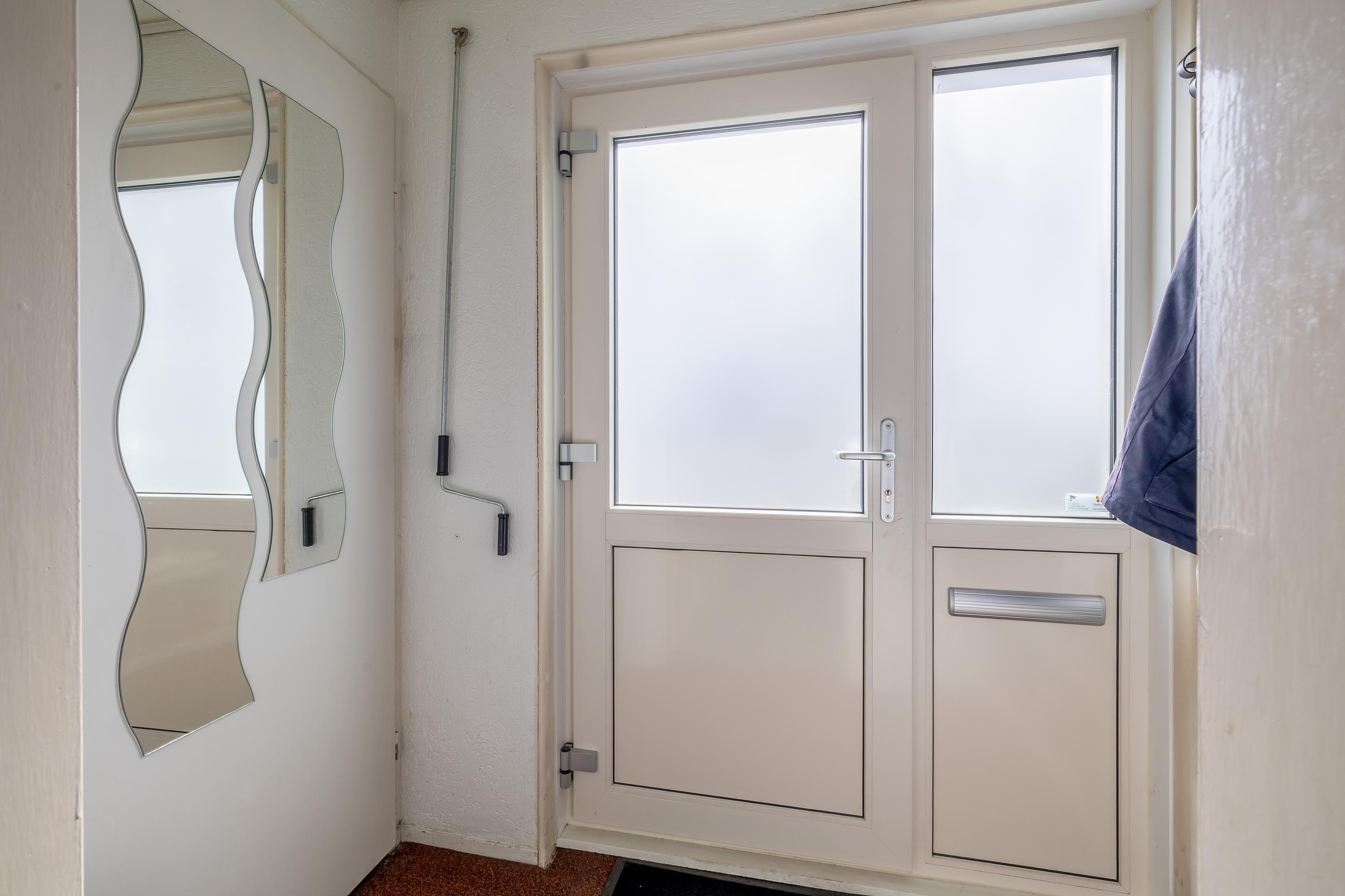 Twee-onder-één-kap te koop: Castor 32, Lemmer
