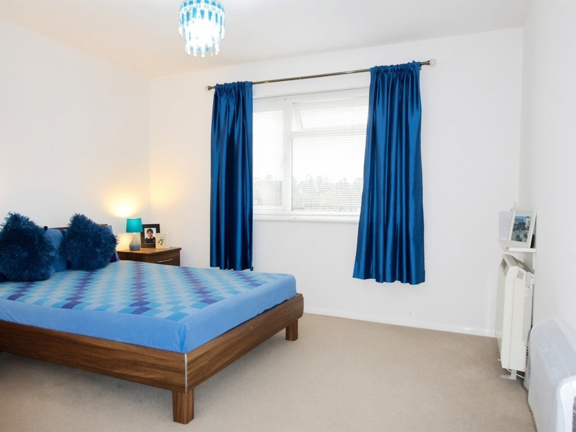 Flat Fontmell Close in Borough of Spelthorne