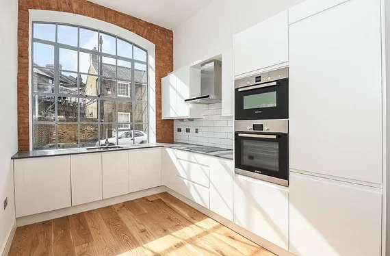 Flat Westmoreland Road in Greater London