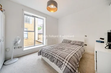 Flat Westmoreland Road in Greater London