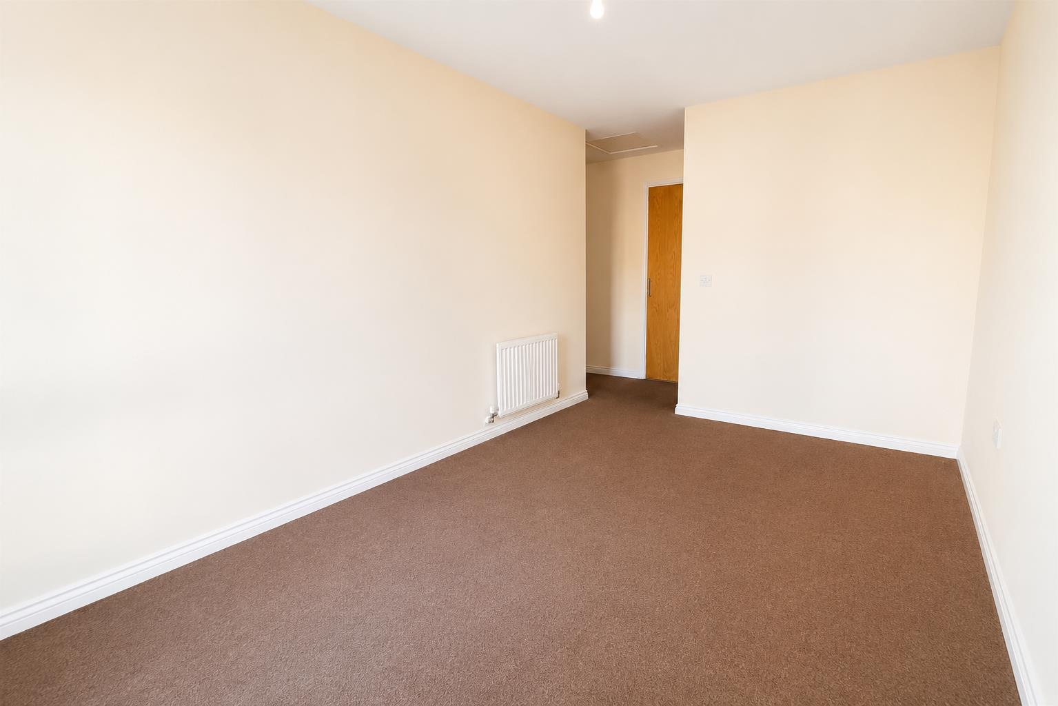 Flat Lamerton Avenue in Newcastle upon Tyne
