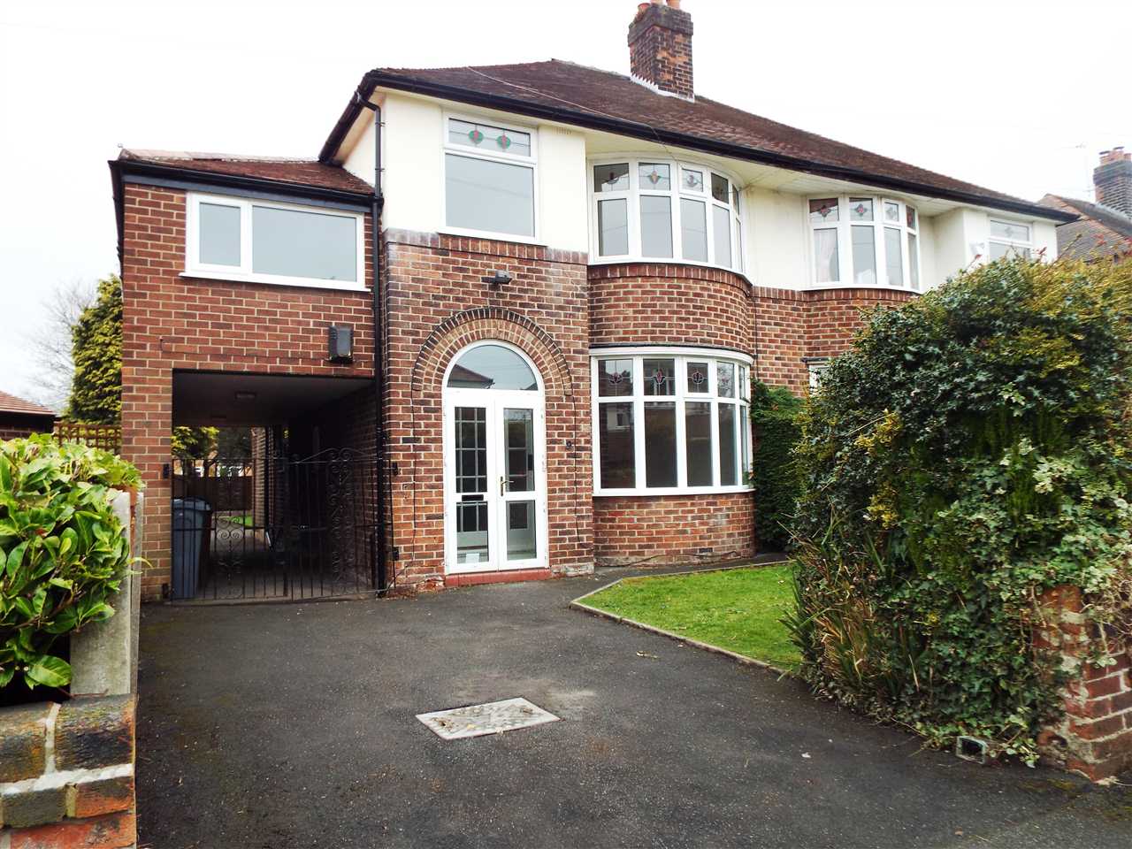 House Ferndene Road in Manchester