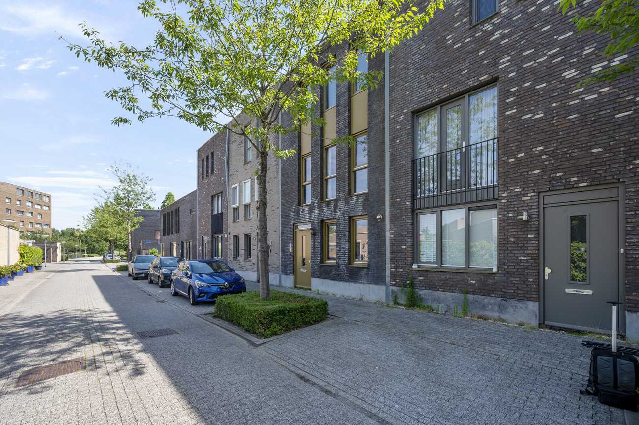 Huis Juwelenstraat 7 in Almere