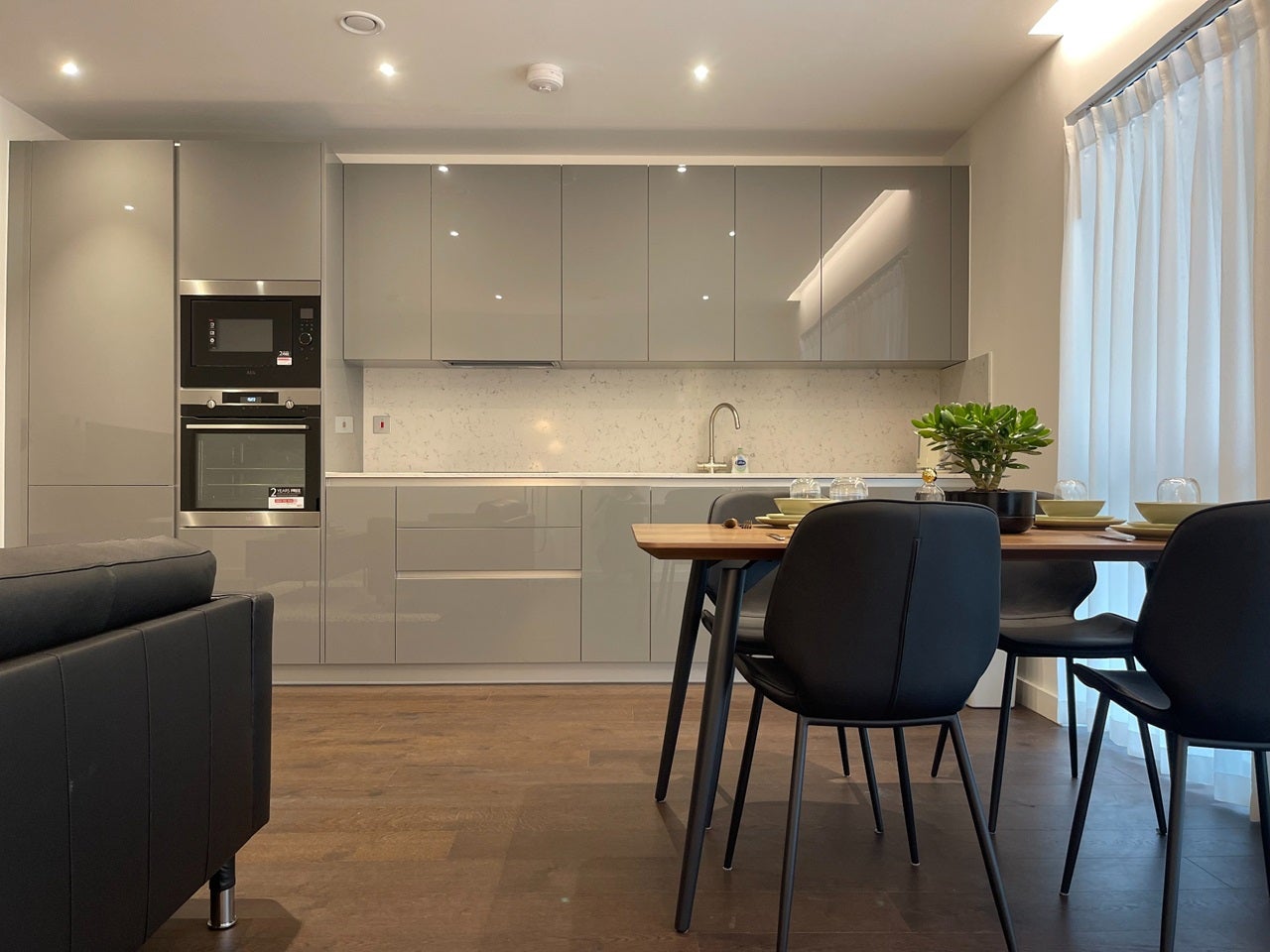 Flat Lanchester Way in Greater London