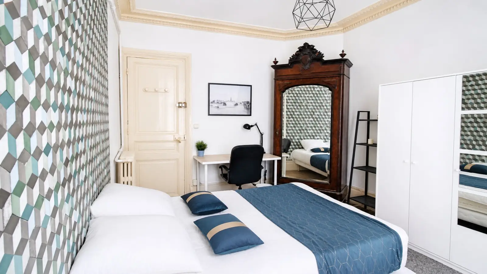 Chambre Rue Tourneux à Paris