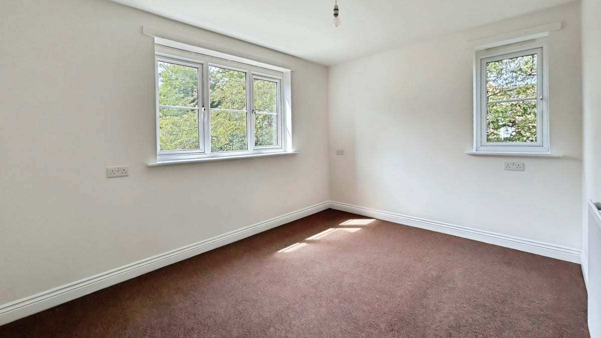 Flat Morgan Way in Newport