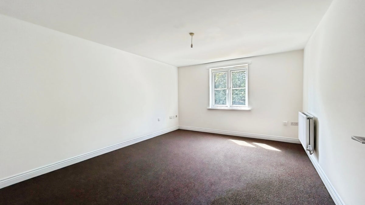 Flat Morgan Way in Newport