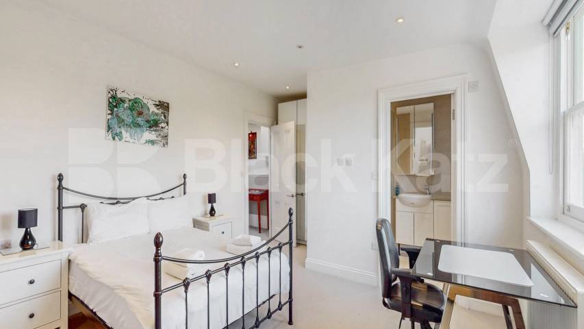 House Parkway in Greater London