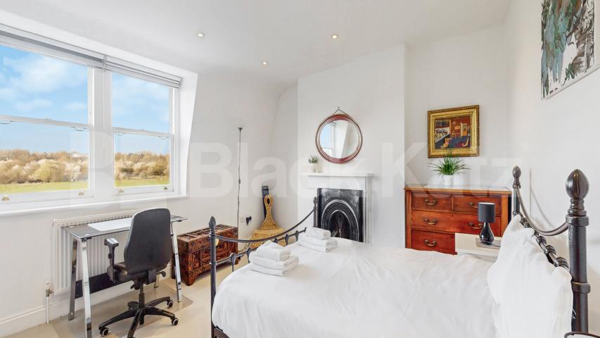 House Parkway in Greater London