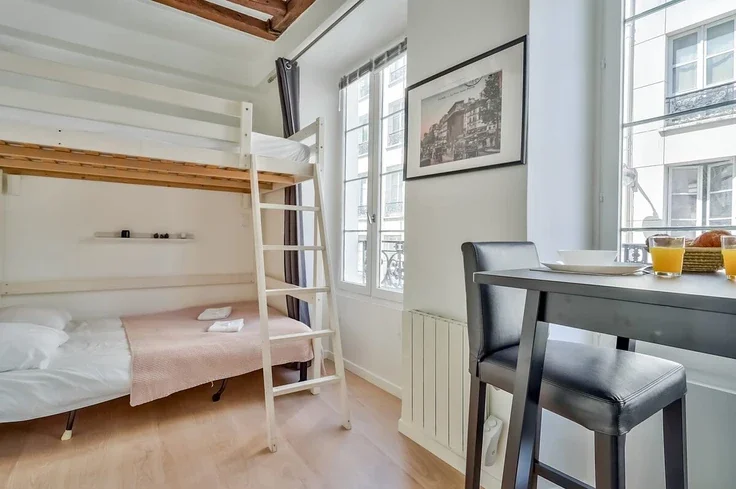 Appartement Rue de l'Échiquier à Paris