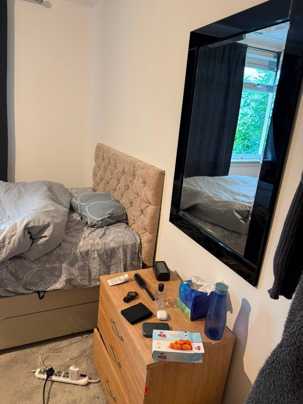 Room Nettlehill Road in Uphall Station