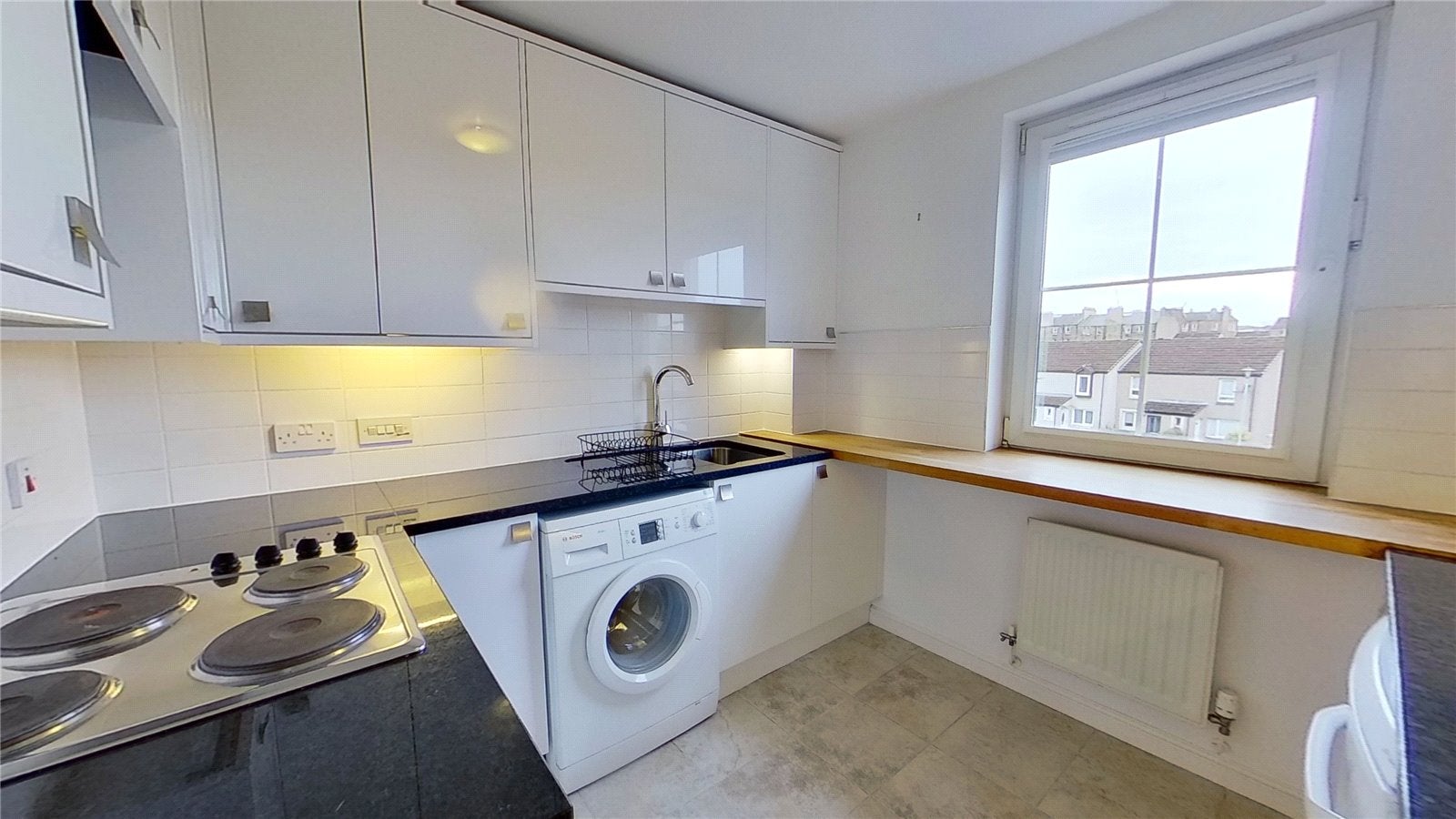 Flat Stead's Place in City of Edinburgh