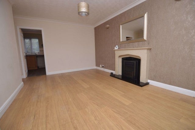 House Shortland Place in Hindley