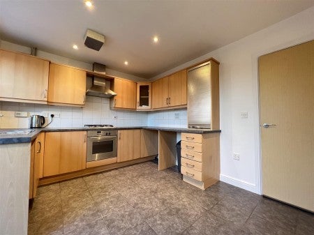 House Goldencross Way in Brierley Hill