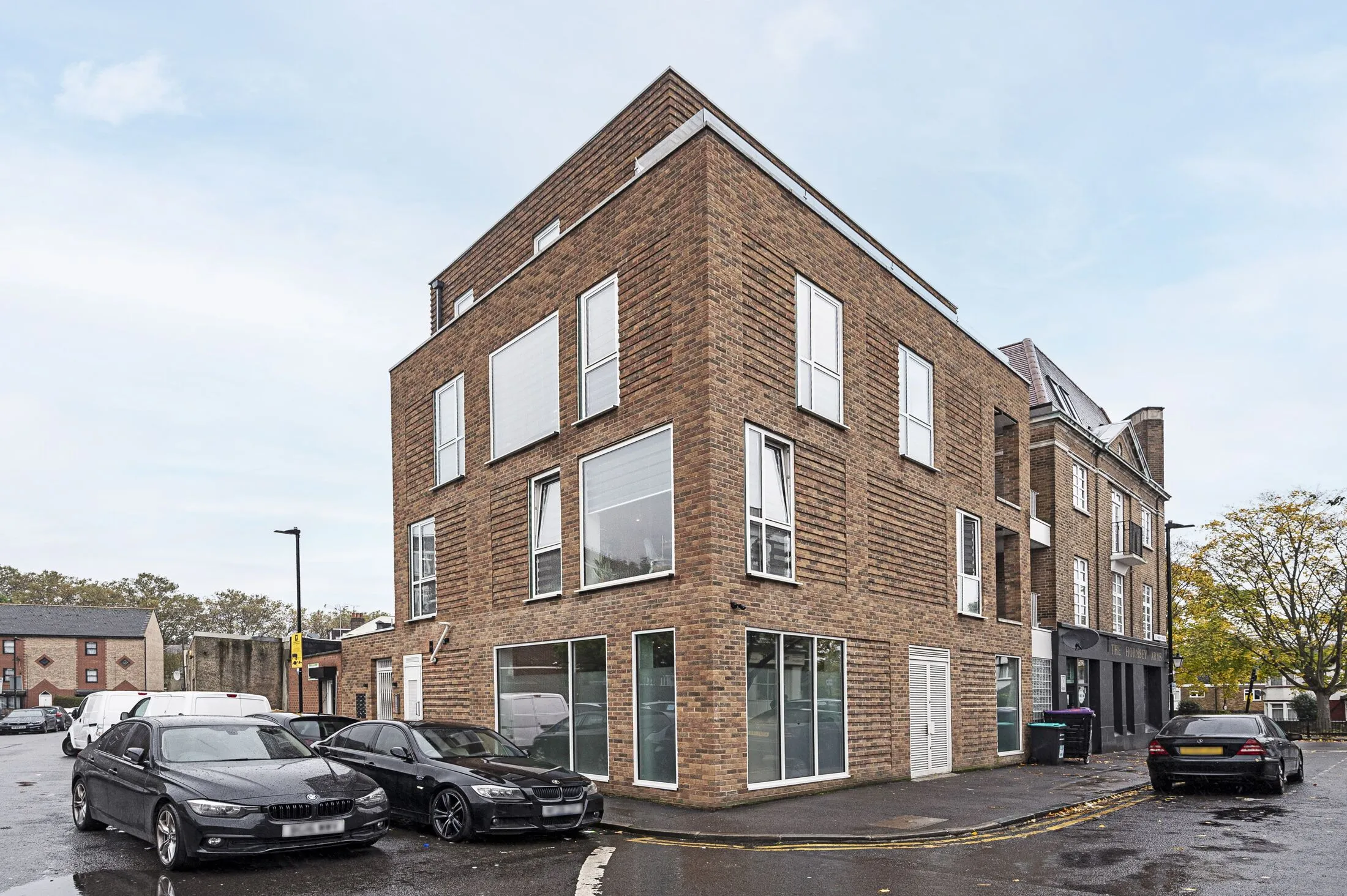 Flat St Mary's Road in Greater London