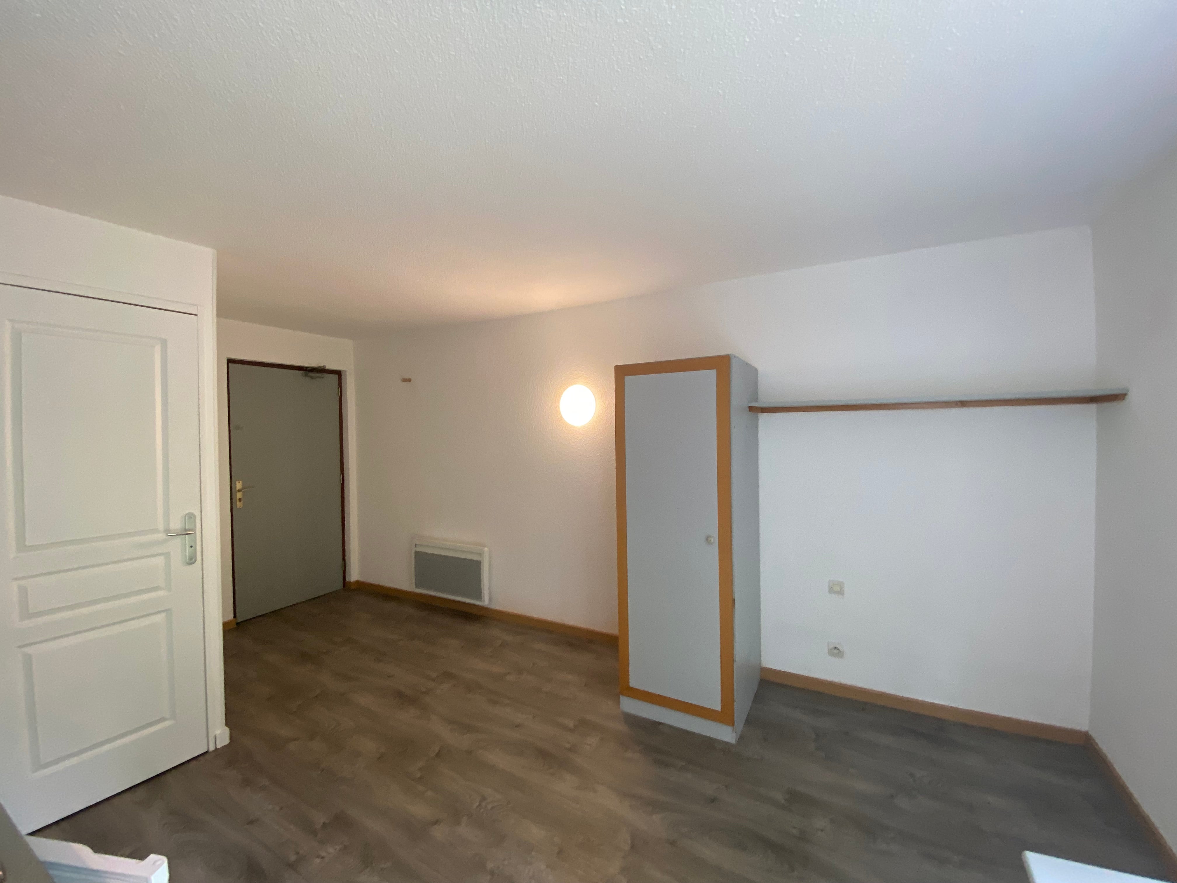 Appartement Rue des Petits Pommiers à Hérouville-Saint-Clair