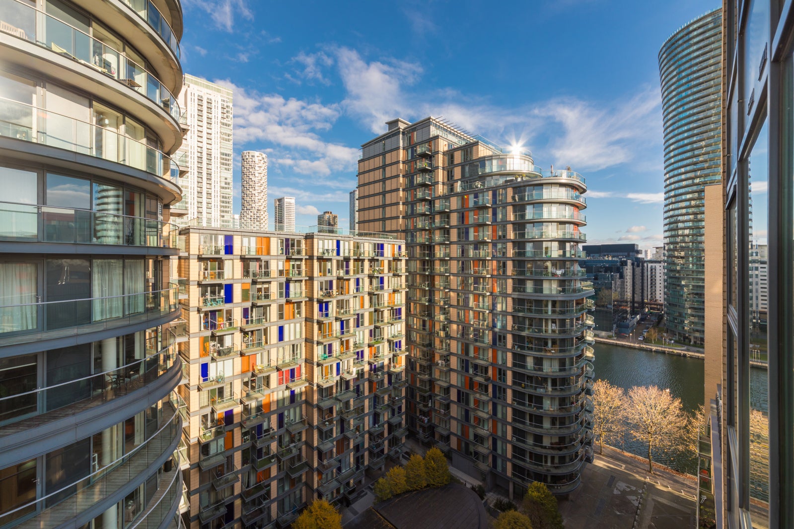 Flat Millharbour in Greater London