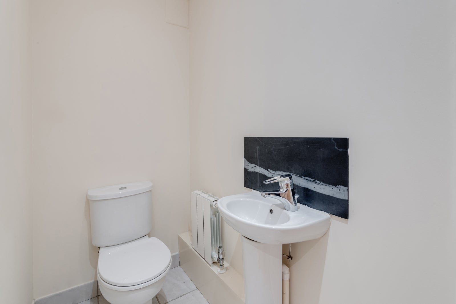 Flat Millharbour in Greater London