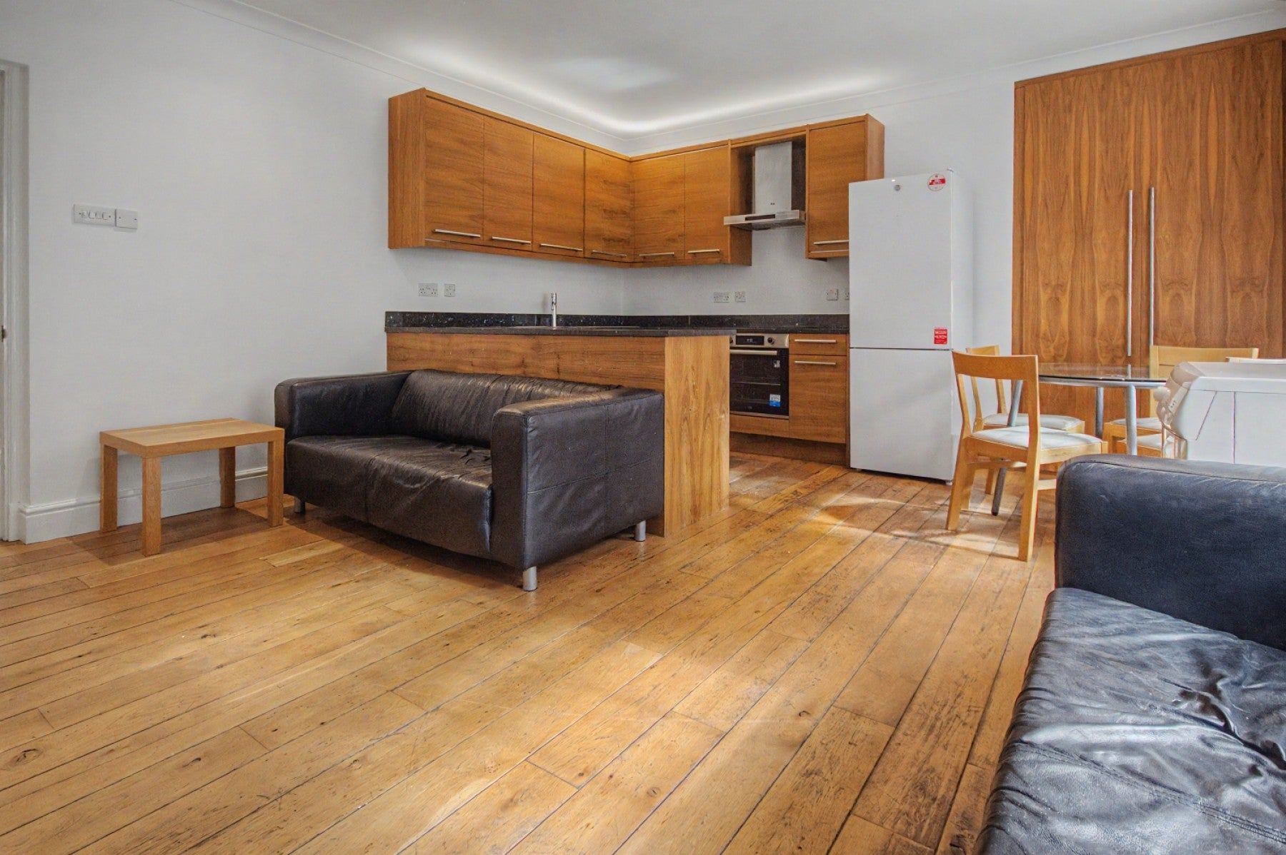 Flat Low Friar Street in Newcastle upon Tyne