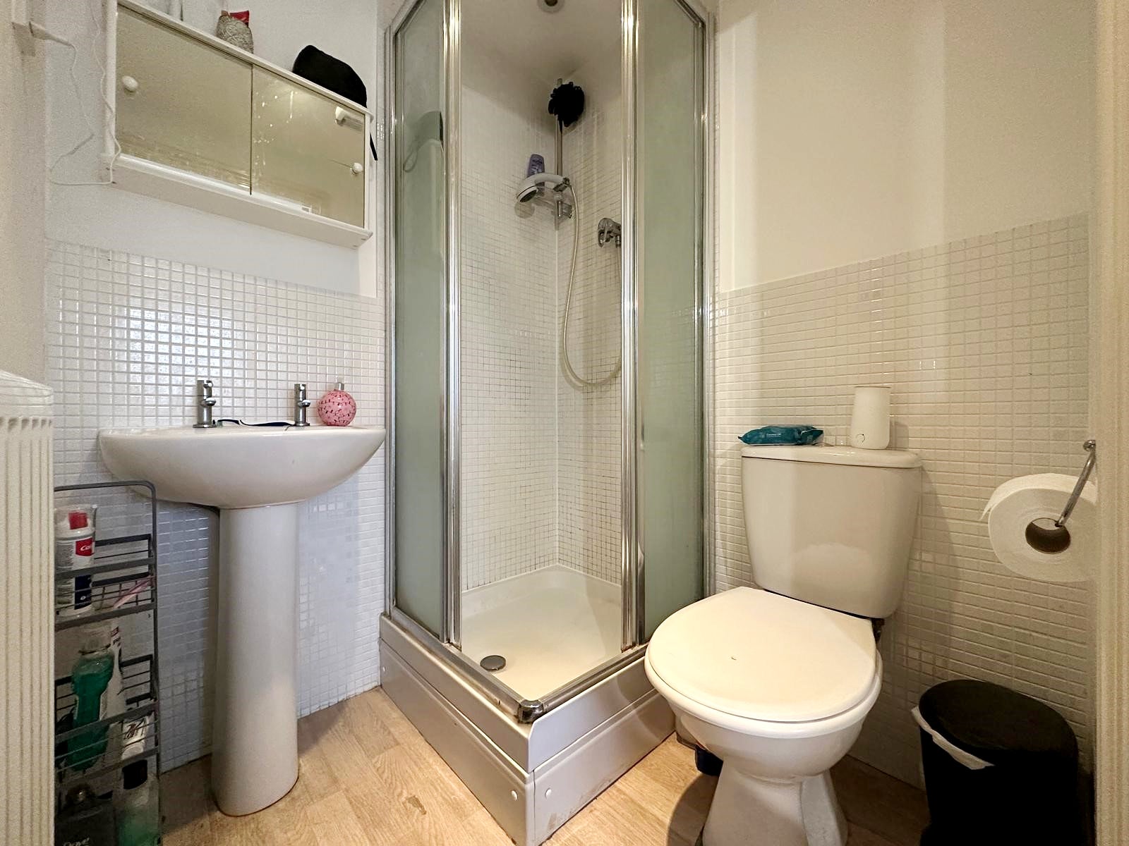 Flat Tregony Road in Greater London