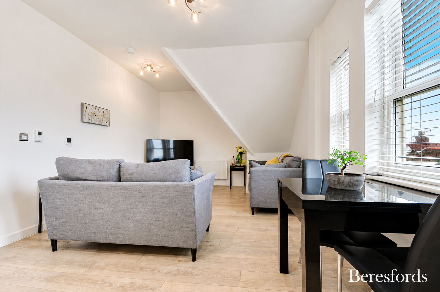 Flat Moulsham Street in Chelmsford