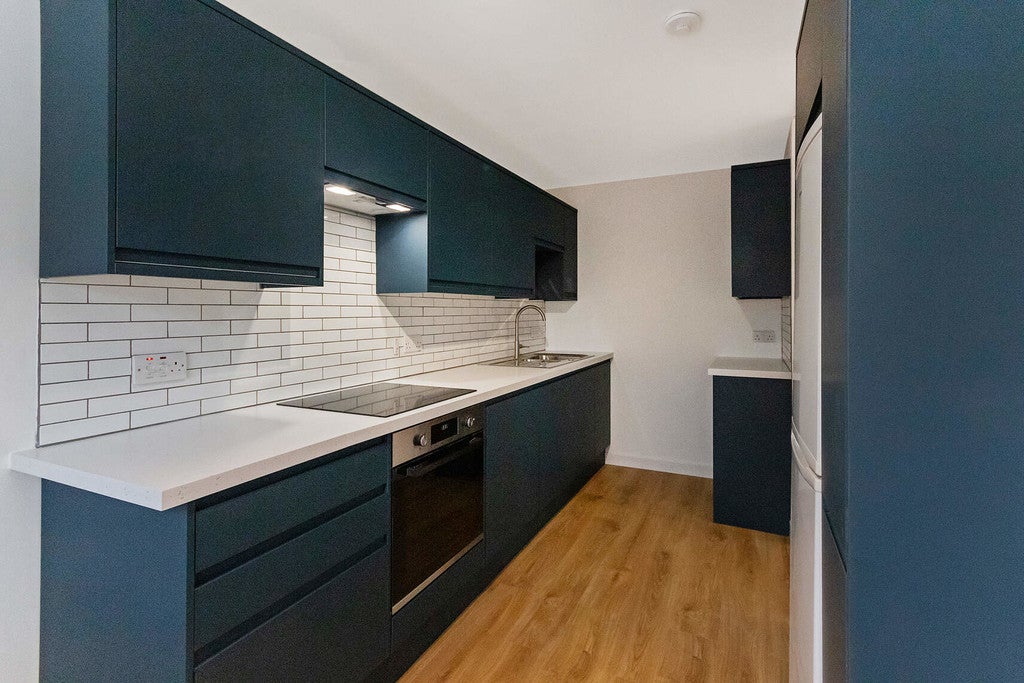 Flat Kensington Road in Glasgow