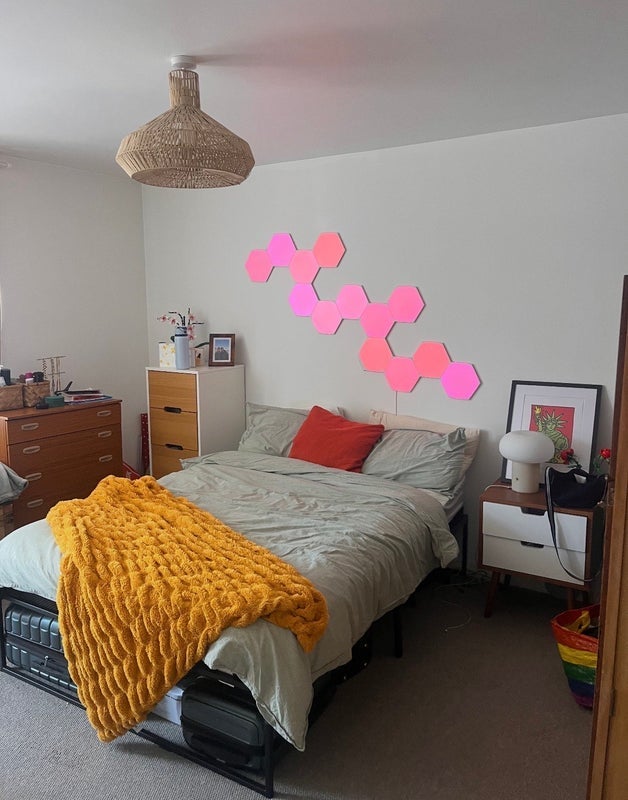 Room Watney Market in Greater London