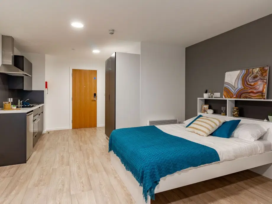Flat First Way in Greater London