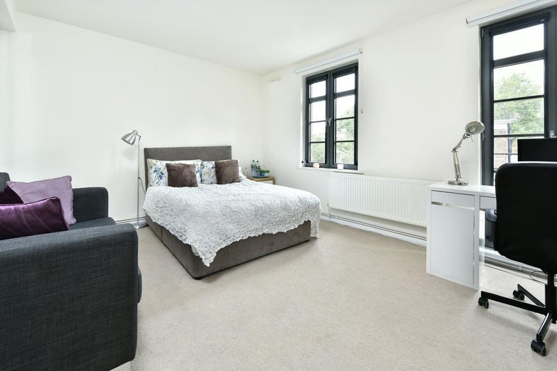 Room Great Percy Street in Greater London