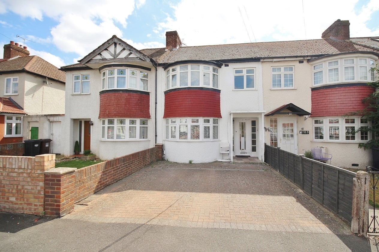 House Raleigh Road in Greater London