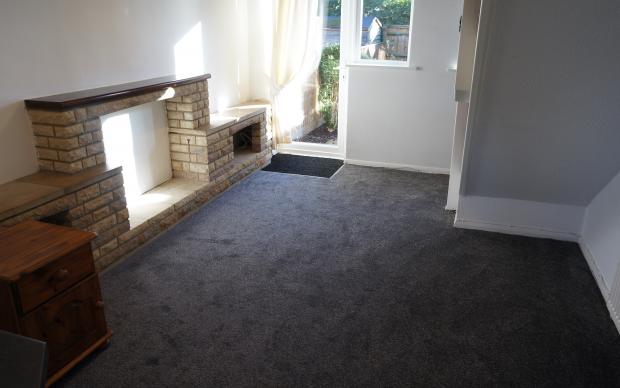 House Bowerman Close in Cherwell District