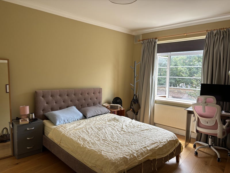 Room Gliddon Road in Greater London
