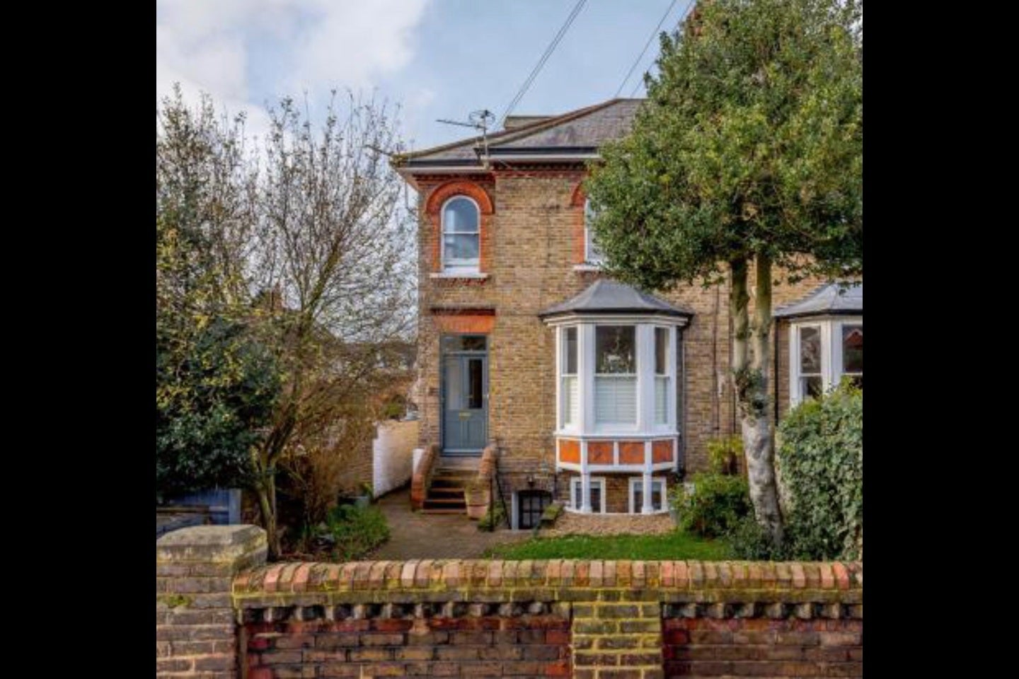 Flat Church Road in Greater London