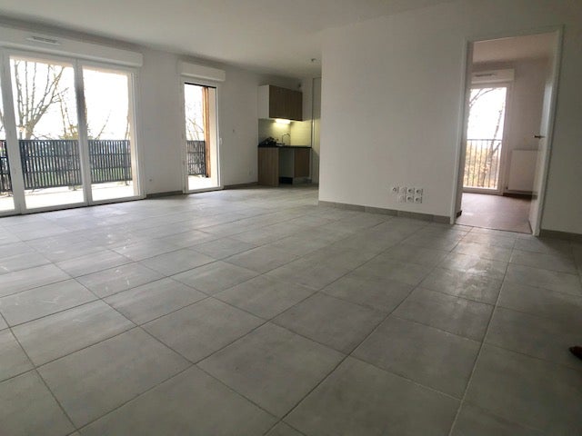 Flat Allée Élise Cambolives in Colomiers