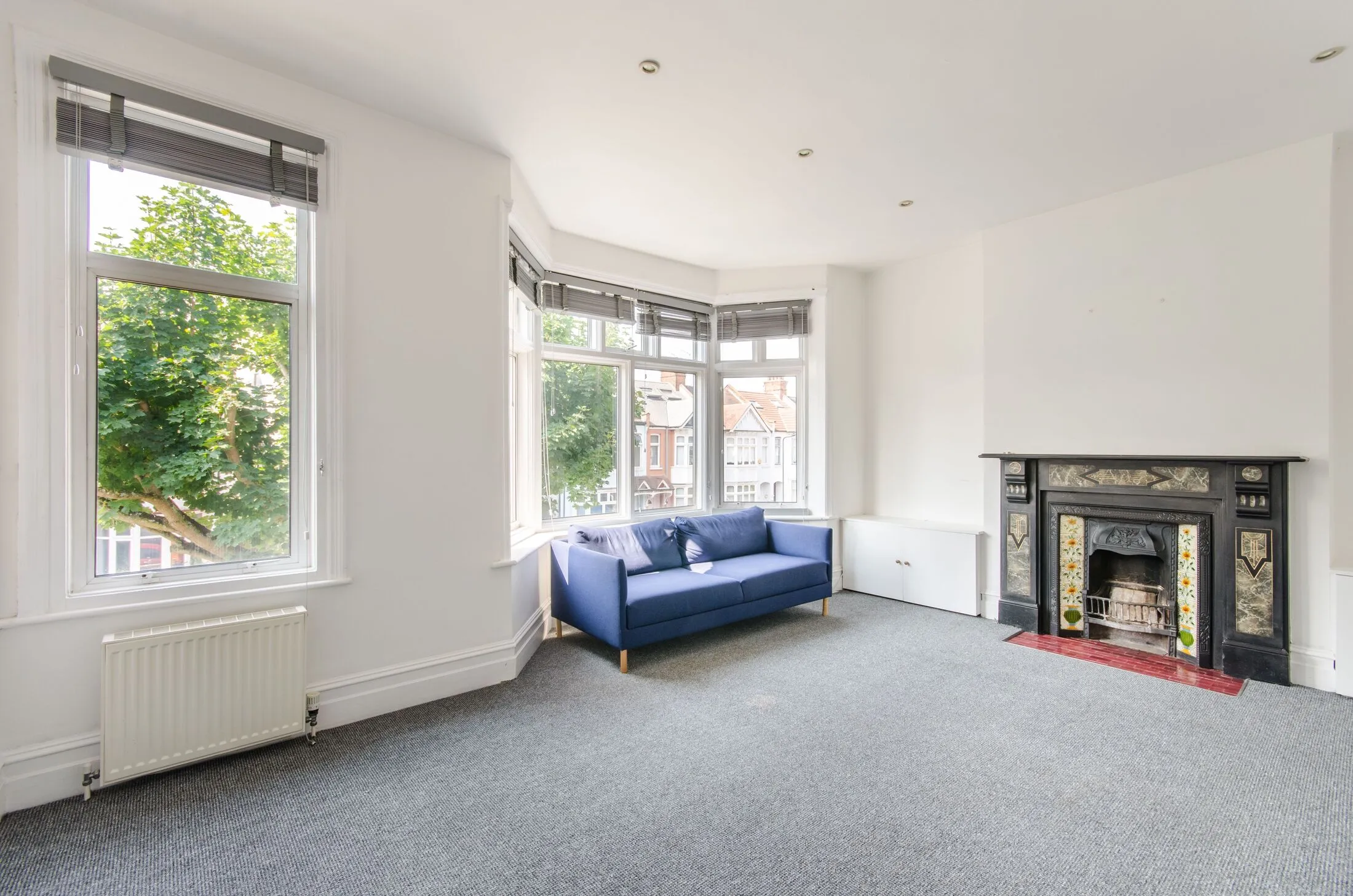 Flat Hanover Road in Greater London