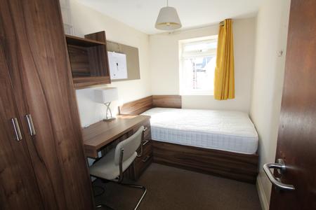 Flat Oxford Row in Royal Leamington Spa