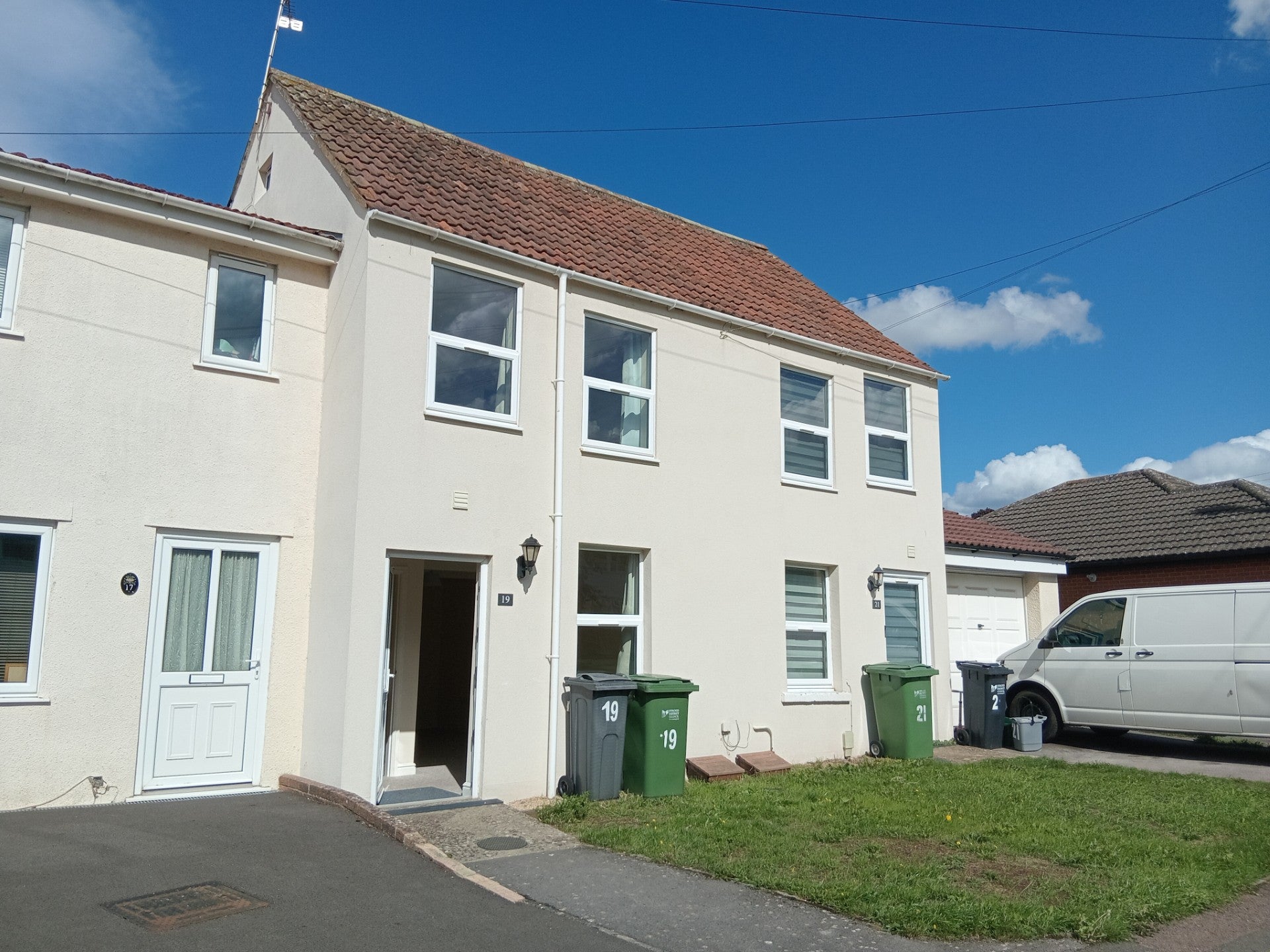House Brunel Way in Stonehouse