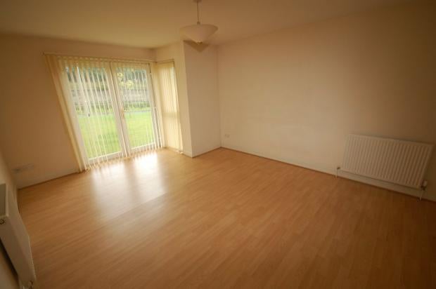 Flat Cressy Place in Greater London