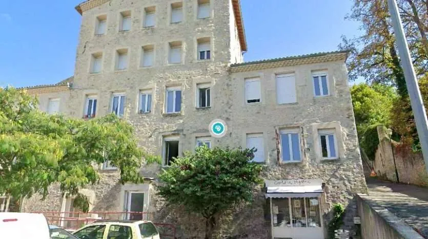 Flat Avenue des 3 Becs in Mirabel