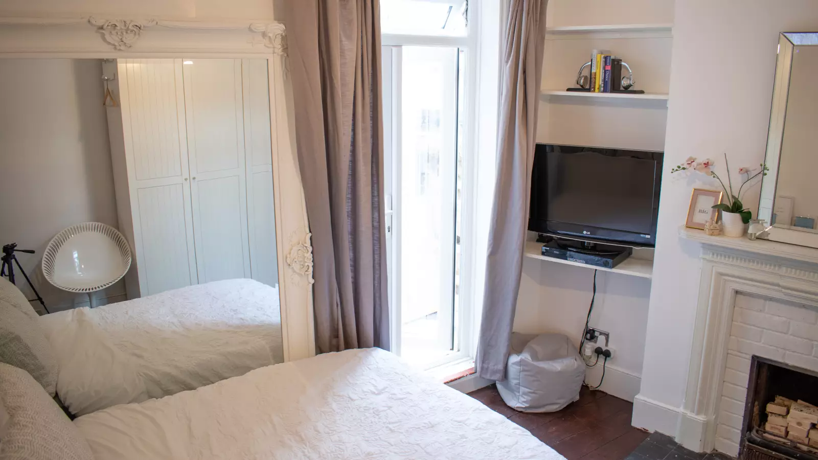 Room Graveney Mews in Greater London