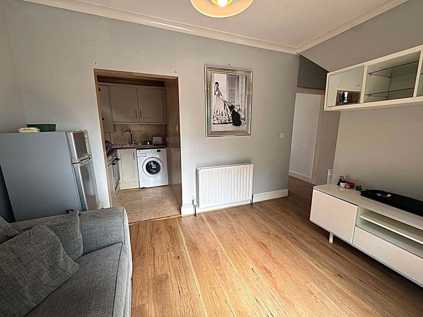 Flat Howard Avenue in Bristol