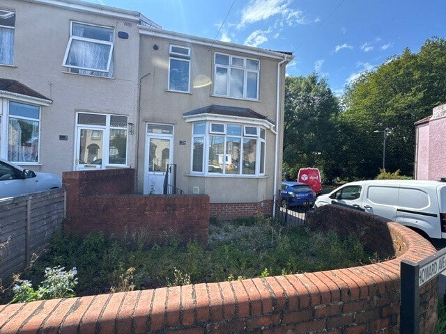 Flat Howard Avenue in Bristol