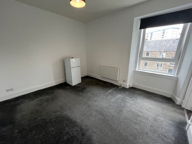 Flat Hilltown in Dundee