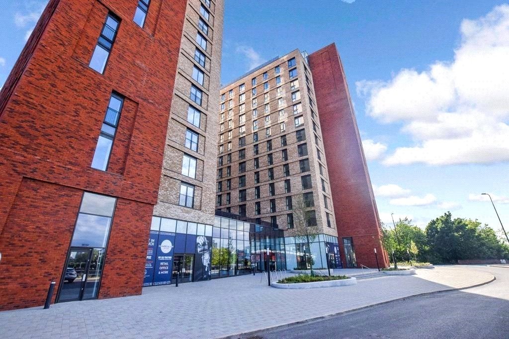 Flat Wharf End in Trafford