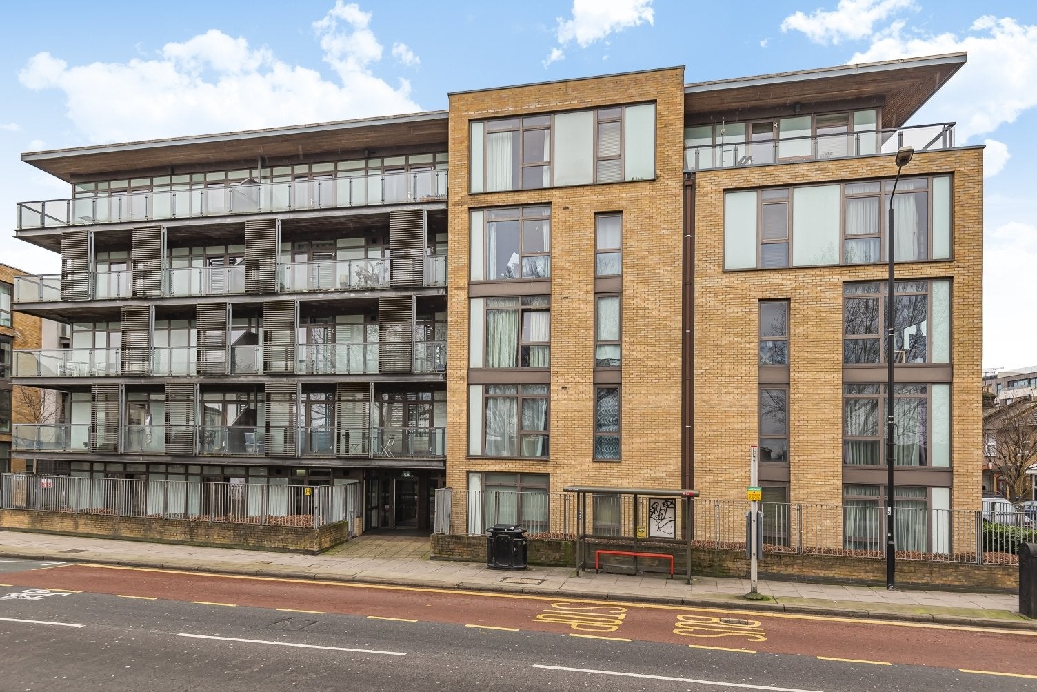 Flat Annandale Road in Greater London