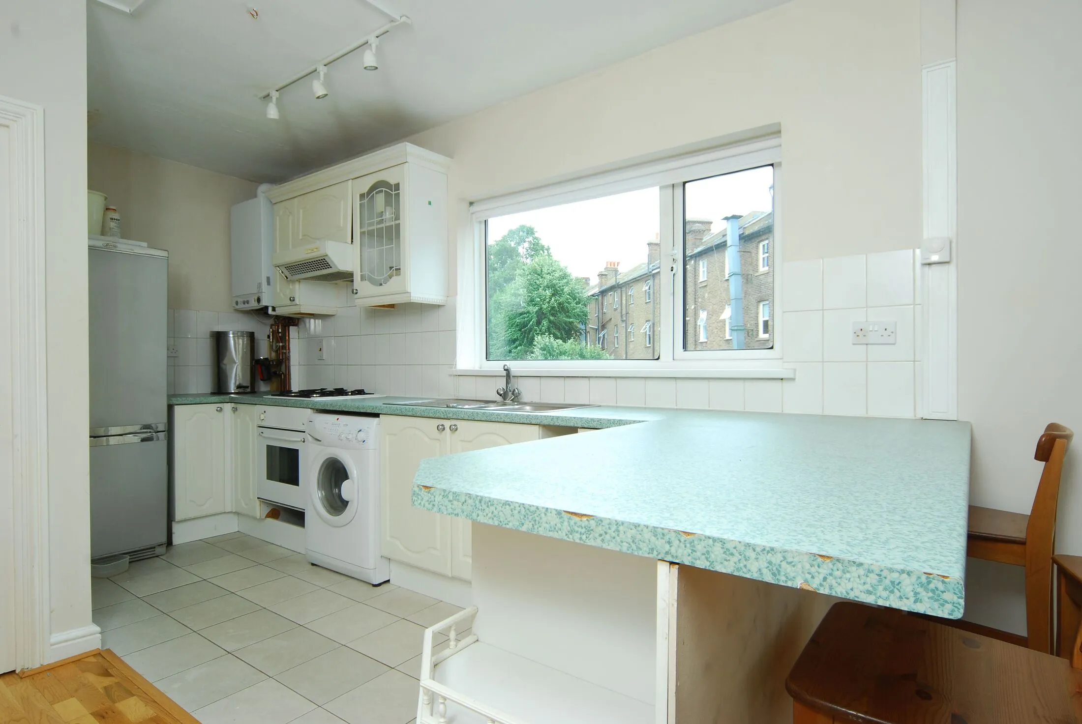 Flat Argyle Road in Greater London