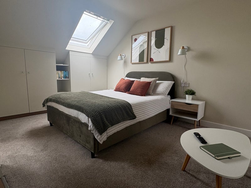 Room King Edward Road in Rugby